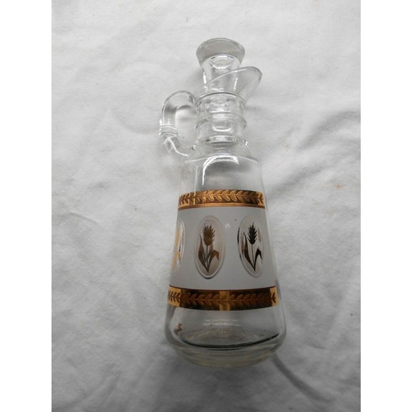 Vintage Anchor Hocking Gold Wheat Pattern Cruet Set with Salt and Pepper - Picture 3 of 5